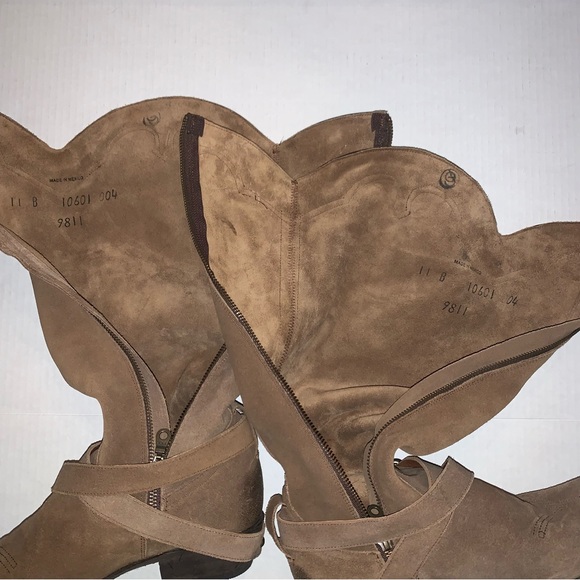 MATISSE SUEDE WESTERN, COWGIRL, BOHO BOOTS W/ ANKLE HARNESS & BUCKLES - Picture 9 of 16